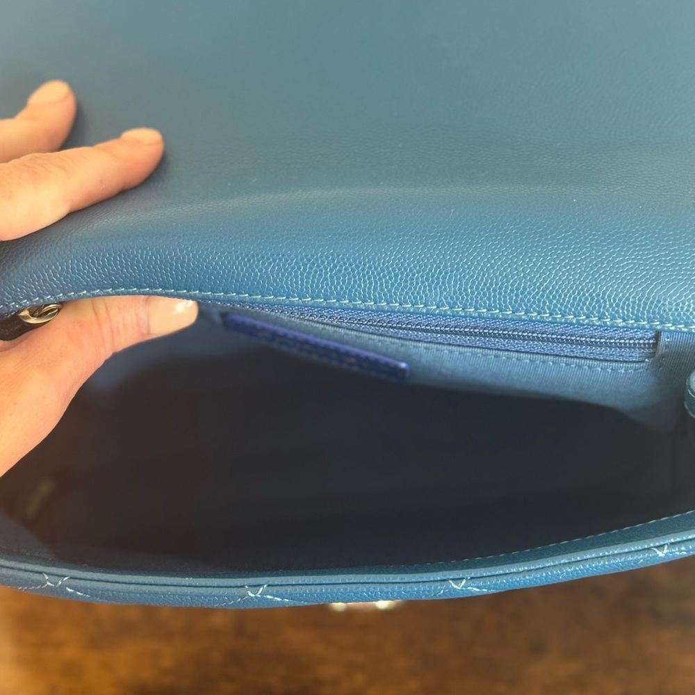 Chanel my everything blue caviar bag - Picture 9 of 15